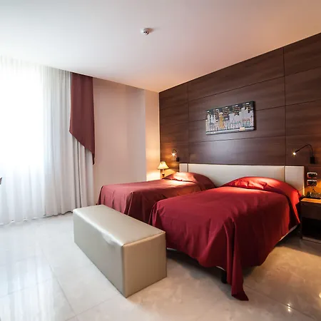 Family Center Hotel-2