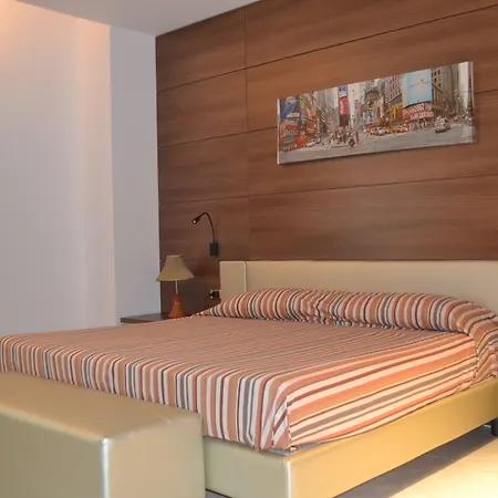 Family Center Hotel-3